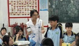 双华中学爆料新闻,校园风云再起，揭秘背后真相