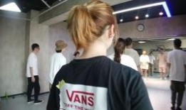 热点爆料美女视频大全,美女视频大全背后的故事与真相