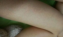 亚服吃鸡皮肤爆料最新,炫酷造型引期待，玩家热议不断