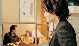 卖百科全书的女人在线观看,穿越时空的智慧之旅