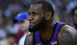 湖人记者爆料詹姆斯视频,展现惊人状态与决心！”