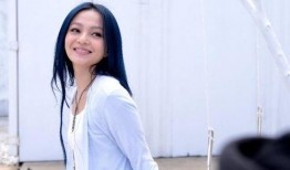 张韶涵爆料母亲道歉视频,感人视频引发网友热议